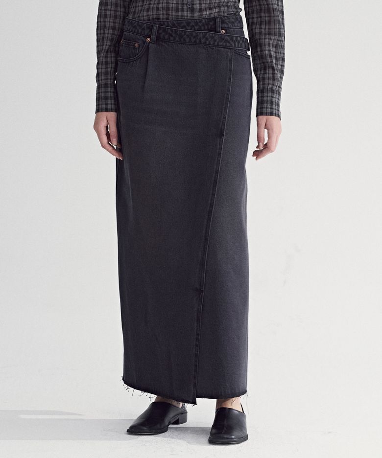 DENIM WRAP MAXI SKIRT [BLACK]