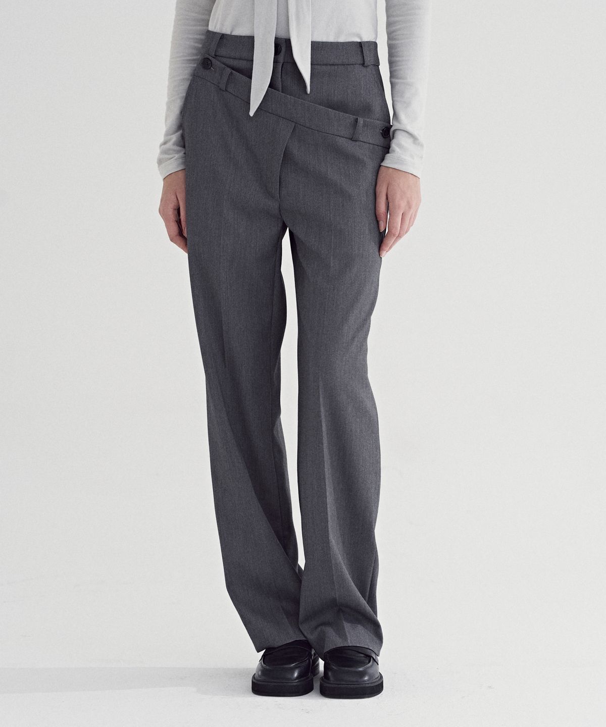 솔티페블(SALTY PEBBLE) DOUBLE WAIST TROUSERS [GREY]