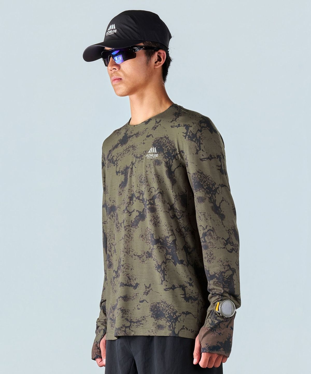 오니지(AONIJIE) 러닝 롱슬리브 메리노울 MT67 (Khaki Brown)