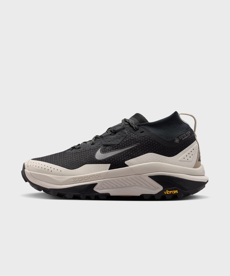 ACG 제가마 트레일 GORE-TEX M - 블랙:크림 II:케이브 스톤 / IO7932-003