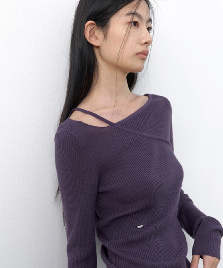 (T-7299)ASYMMETRY CUT-OUT SLIM KNIT
