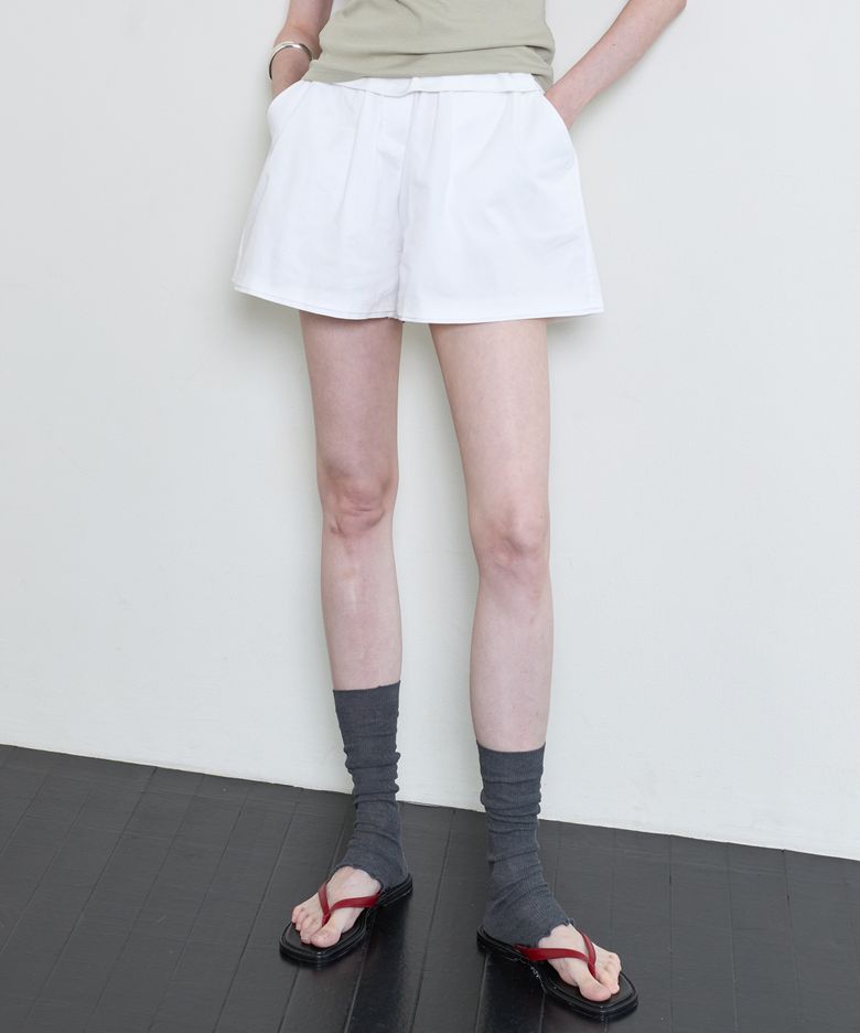 Tone Shorts White
