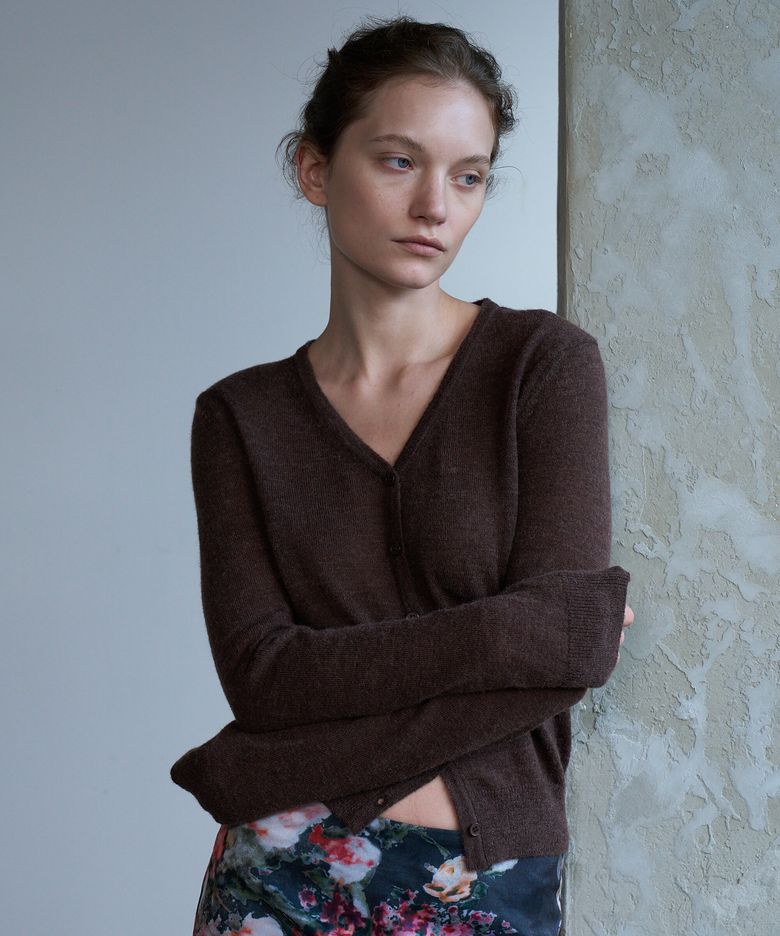 Baby Alpaca V-Neck Cardigan (Brown)