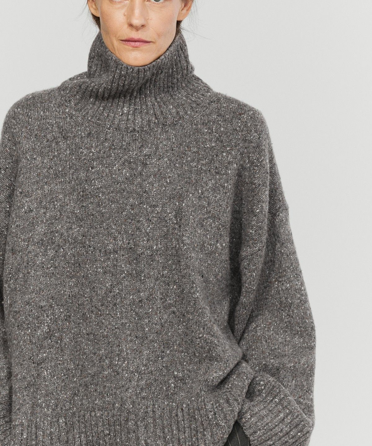 마시모두띠(MASSIMO DUTTI) 울 블렌드 터틀넥 니트 스웨터