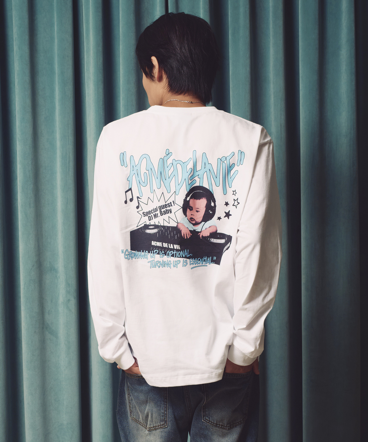 아크메드라비(ACME DE LA VIE) DJ BABY LONG SLEEVE T-SHIRT