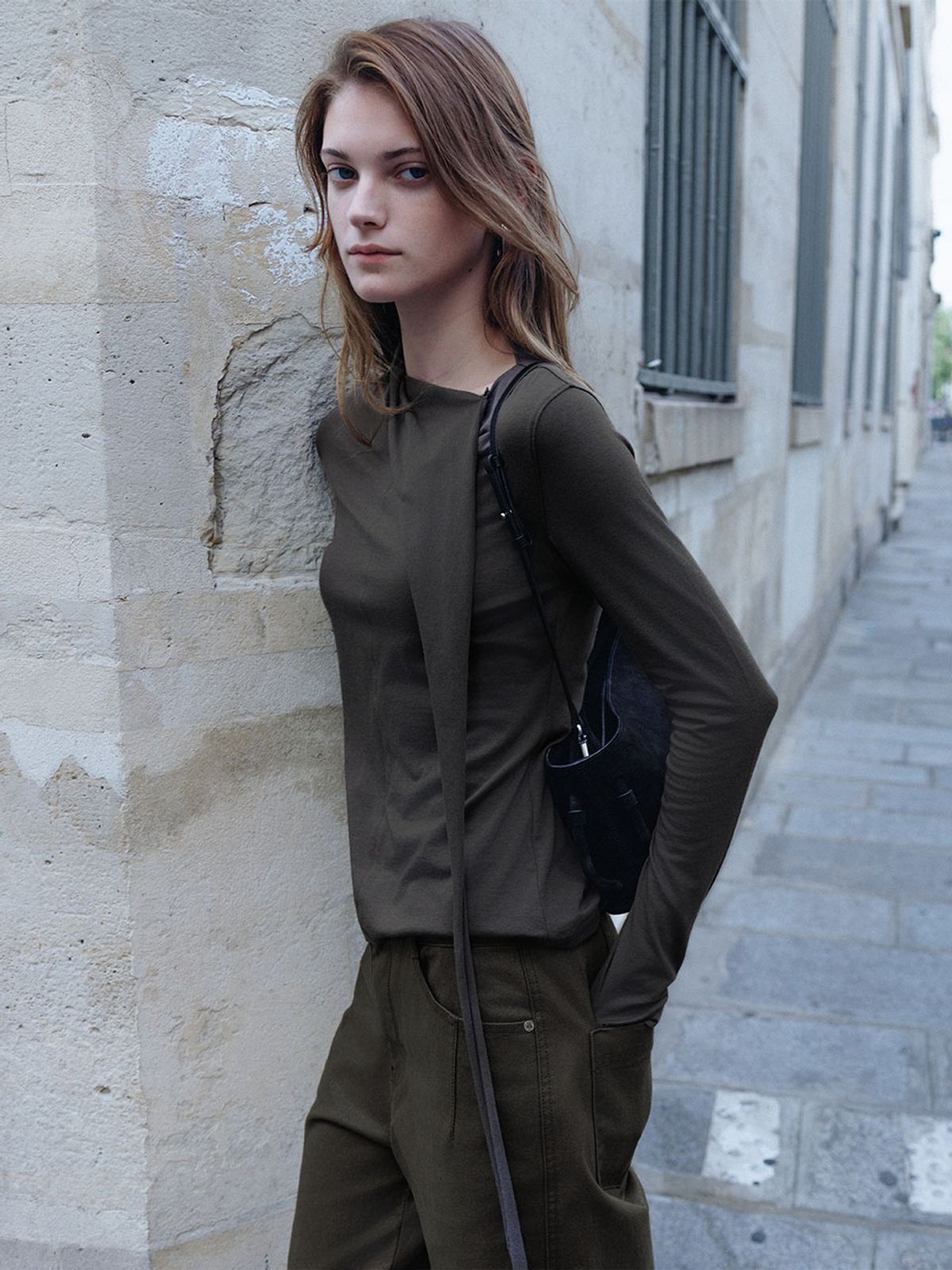 루에브르(LOEUVRE) Single-Tie Slit T-shirts SW6AE887_2color