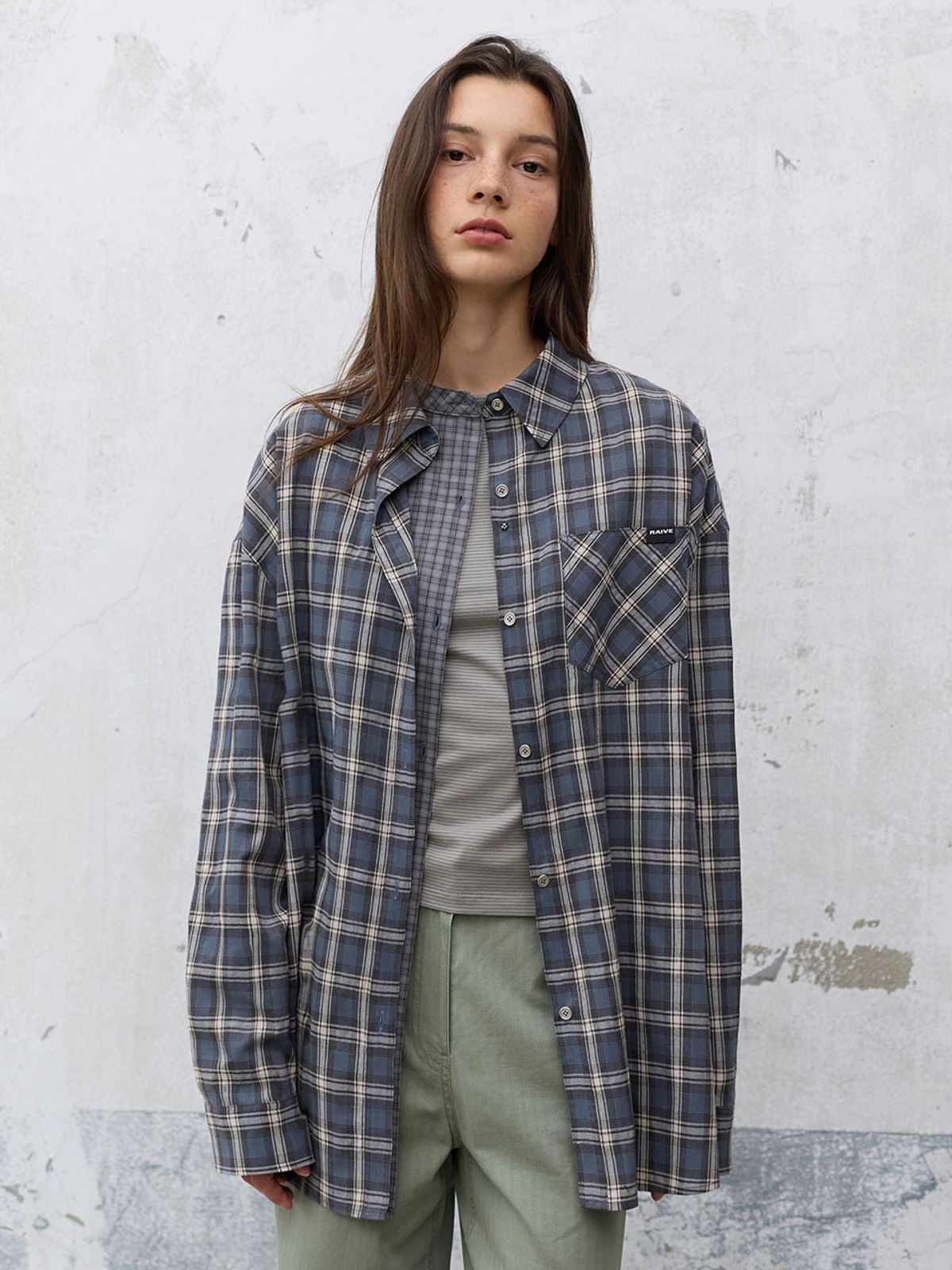 레이브(RAIVE) Layered Check Shirts in Charcoal VW6AB913-9E