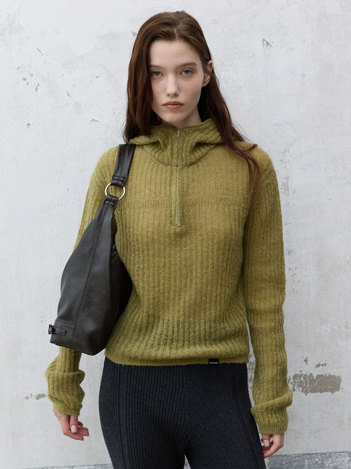 레이브(RAIVE) Alpaca Blended Half-Zip Hood Knit VK6AP979_2color