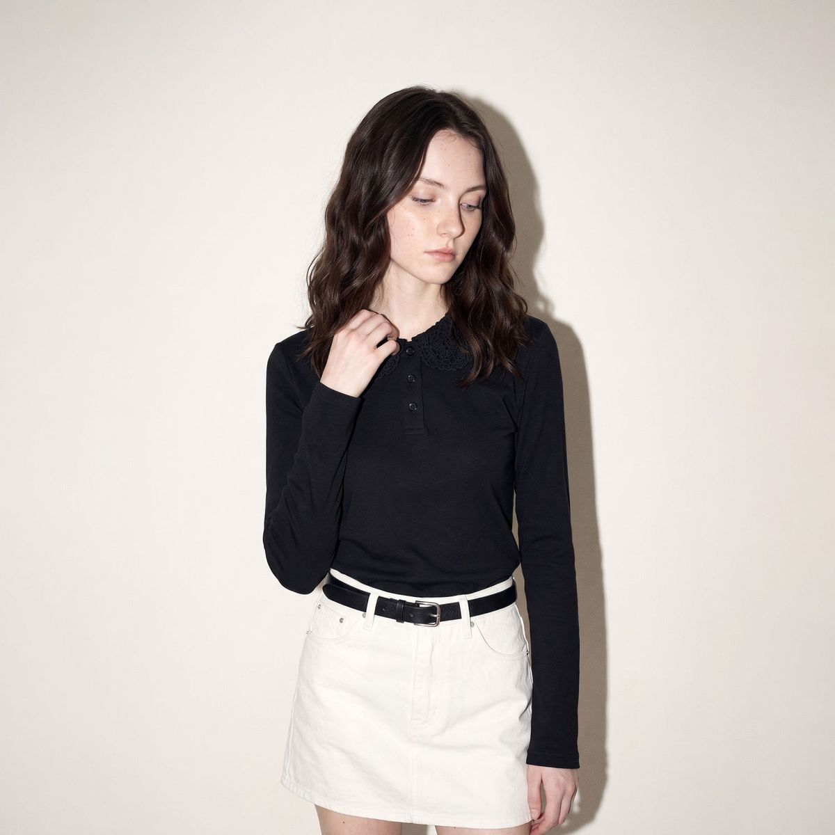 마틴골프(MARTINE GOLF) Fleur Crochet Collar Long Sleeve T-Shirt_BLACK