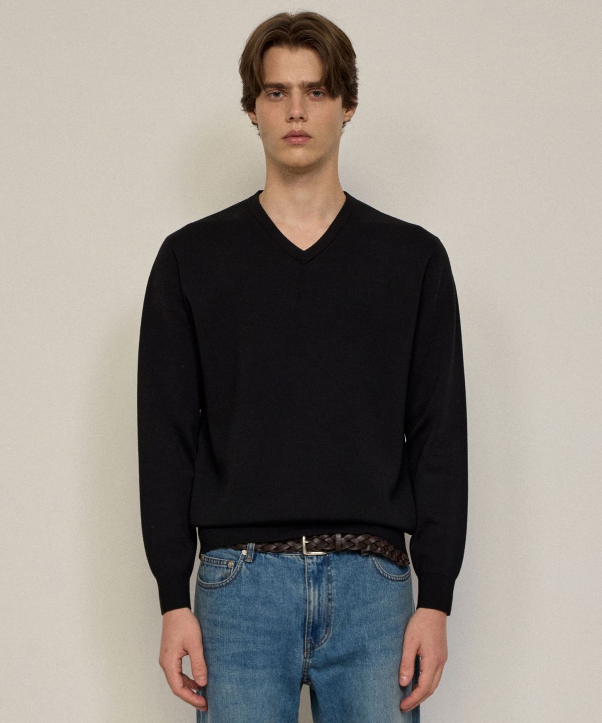질스튜어트뉴욕 맨(JILLSTUART NEWYORK MEN) V넥 셋업 풀오버 - 블랙 (JNSW6D181BK)