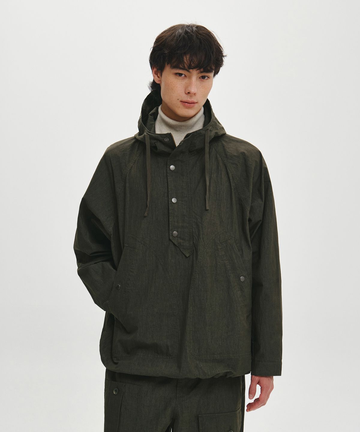 힐리먼트(HELEMENT) 라이언 후드 아노락 자켓 (KHAKI)