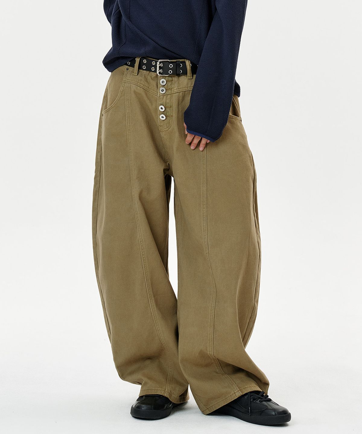 딥센스(DEEP SENSE) 4-Button Curved Pants - beige