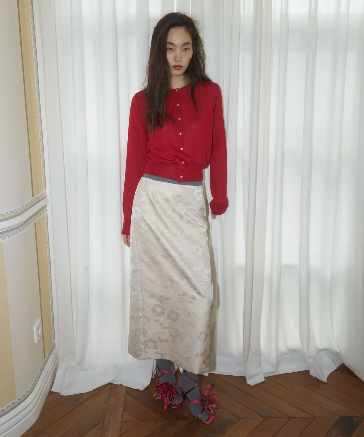 더포르타(THEPORTA) PEARL BLOOM JACQUARD LONG SKIRT, BEIGE