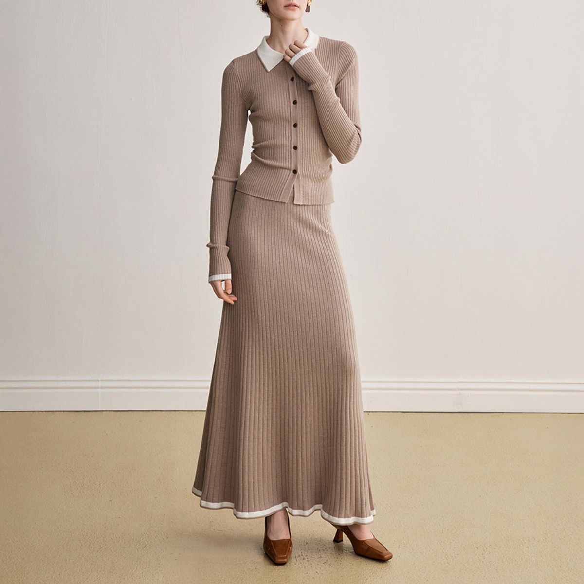 와이와이아이엠(YYIAM) YY_Color-block tencel skirt_2color