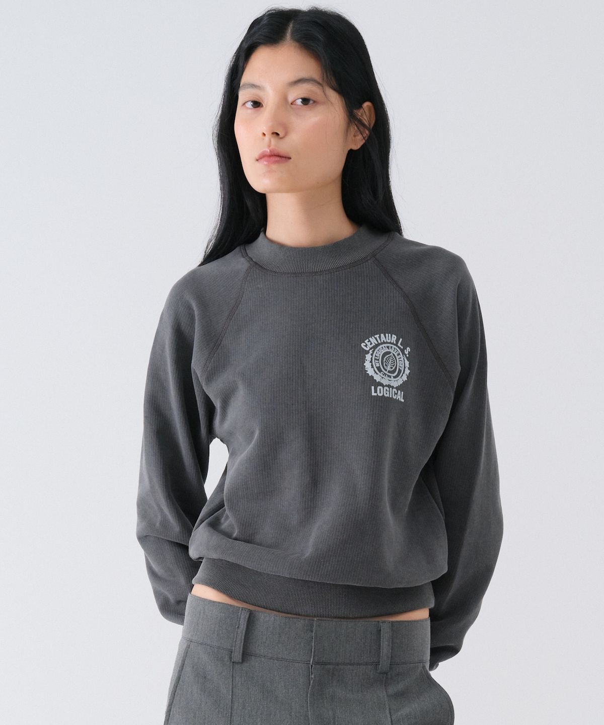 센토르(CENTAUR.KR) VINTAGE WASHED RAGLAN SWEATSHIRT_CHARCOAL