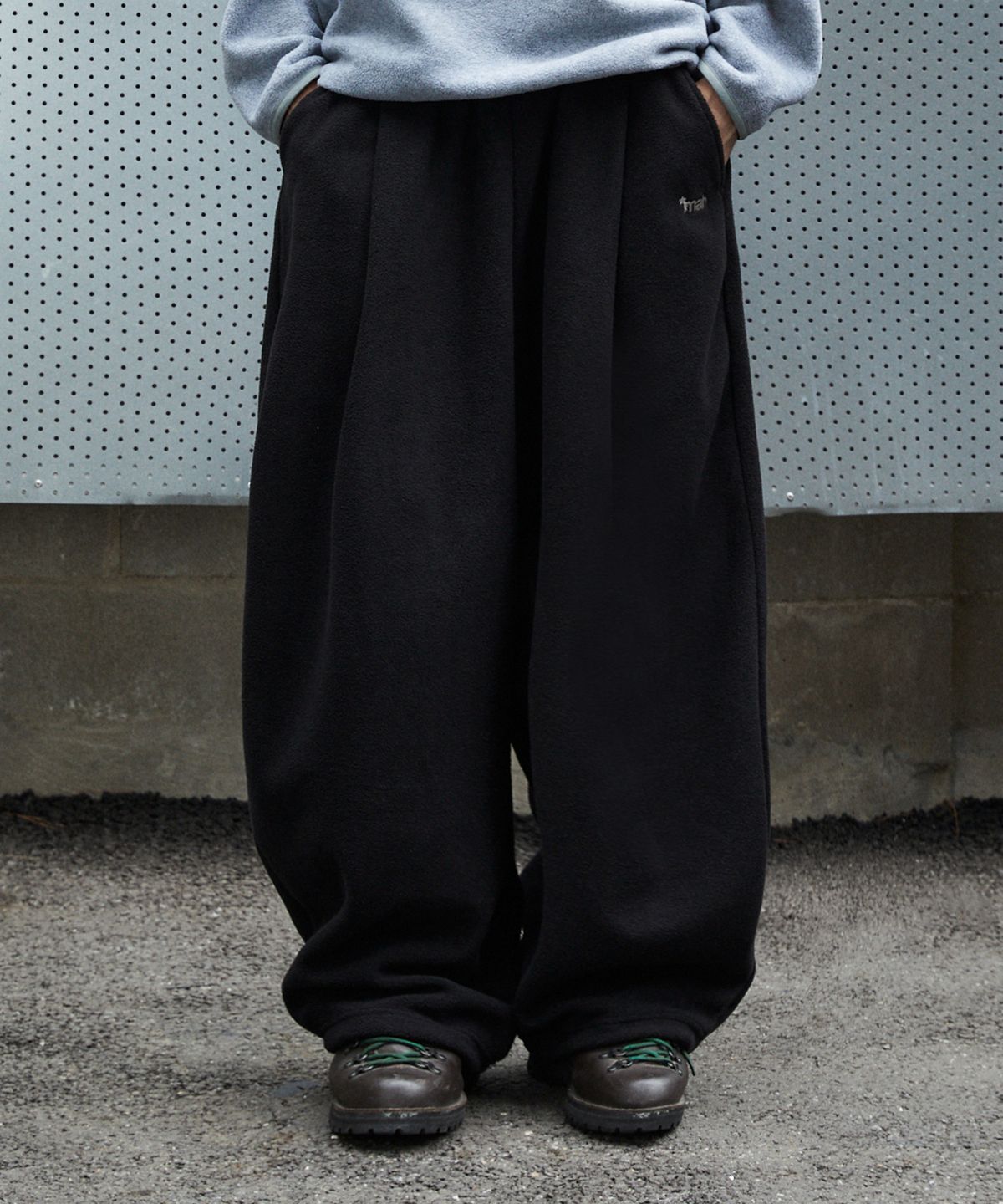 마하그리드(MAHAGRID) MAH FLEECE PANTS[BLACK]