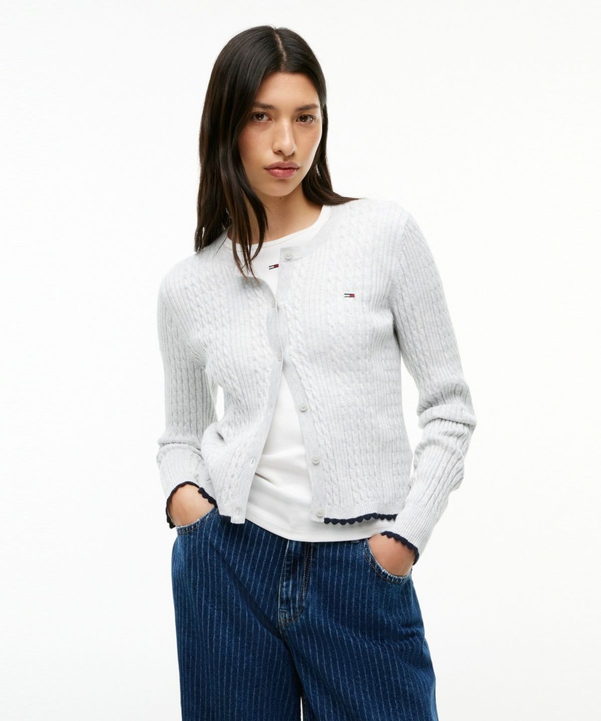 타미진스(TOMMY JEANS) 케이블 크루넥 가디건 (T32G7KCD17TWT1P08)