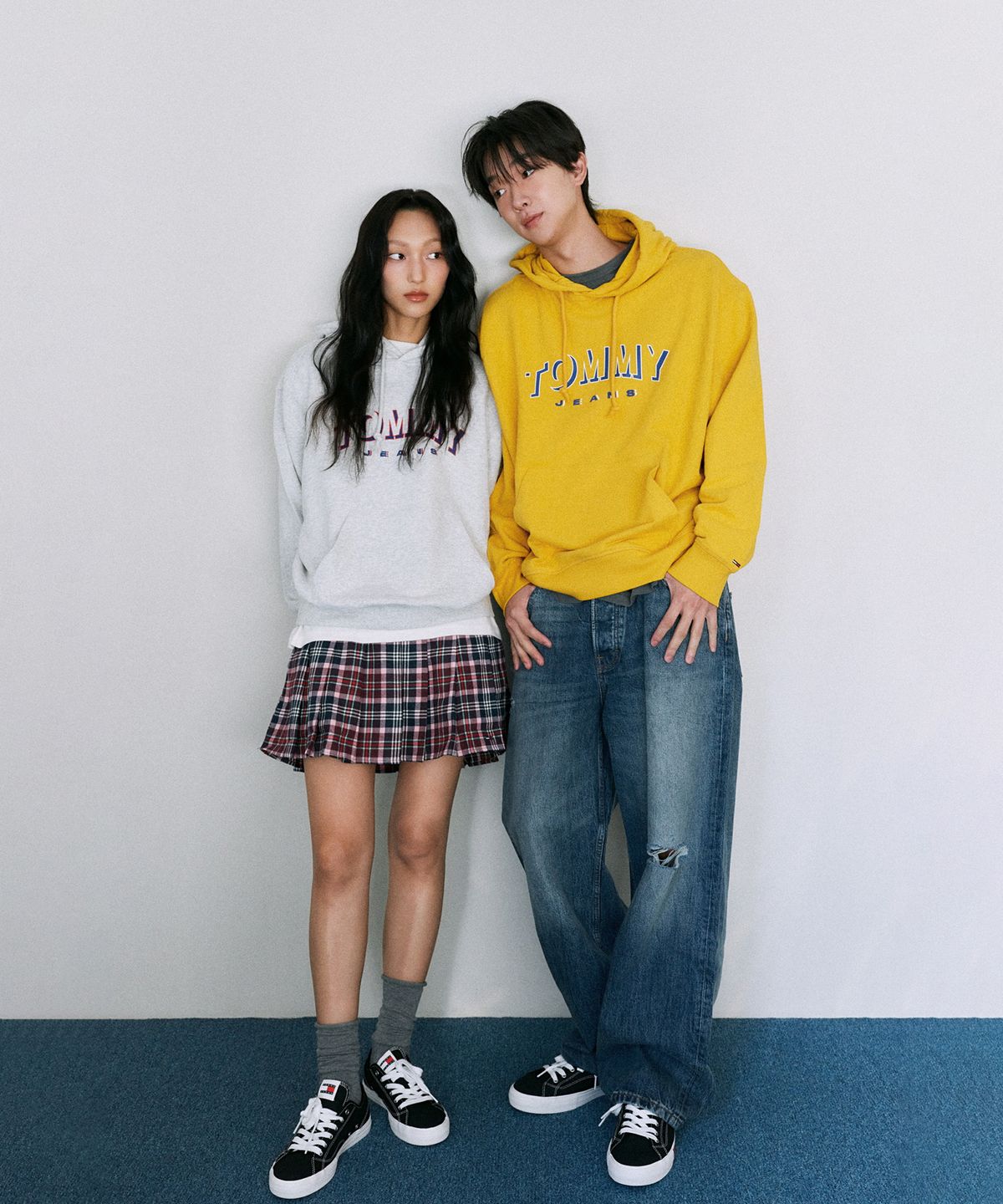 타미진스(TOMMY JEANS) 미니 플리츠 스커트 (T32G7WSC01TWT10MH)