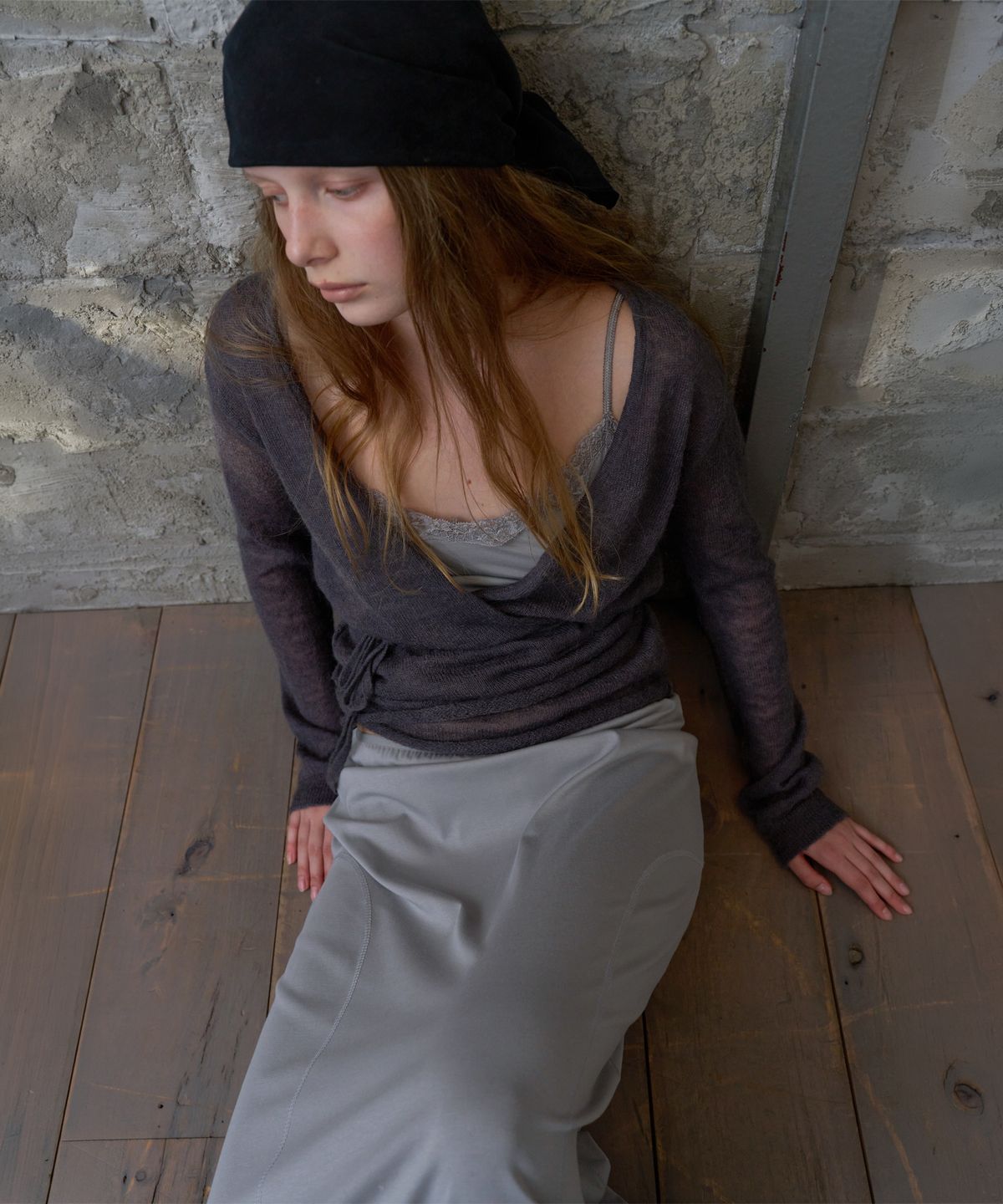 포에토(FOETO) Fleur kid mohair wrap cardigan - charcoal