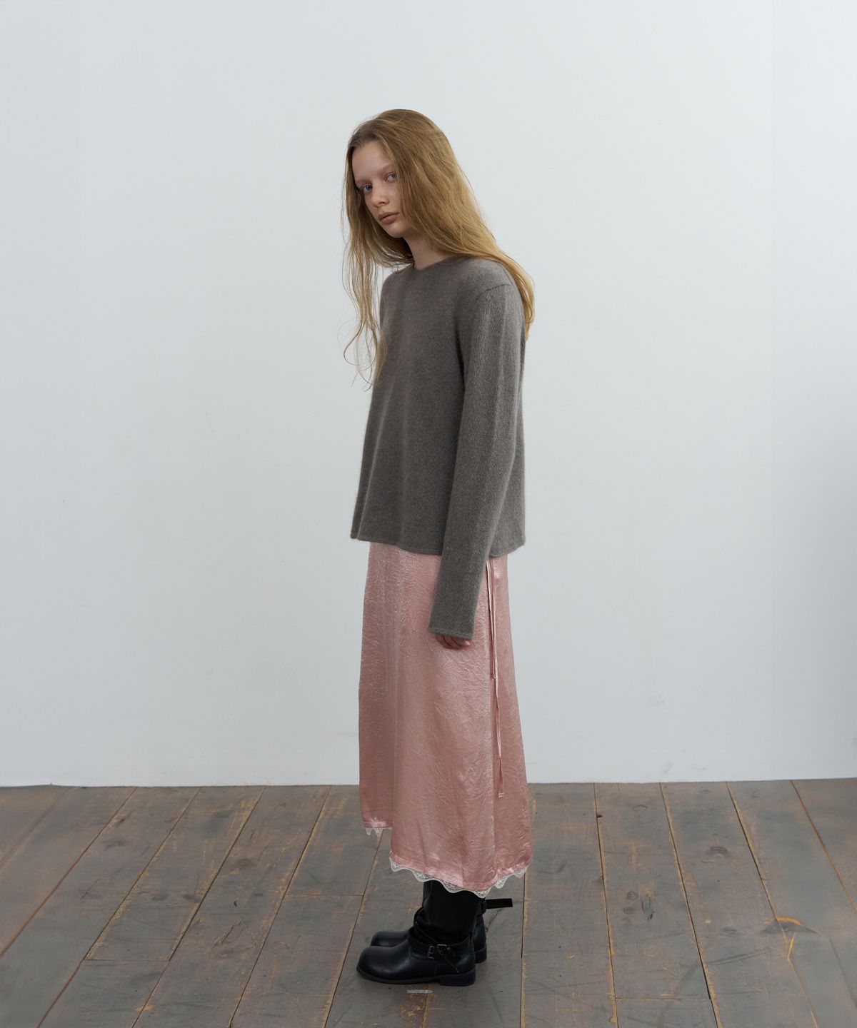 포에토(FOETO) Rowe raccoon knit - oat grey