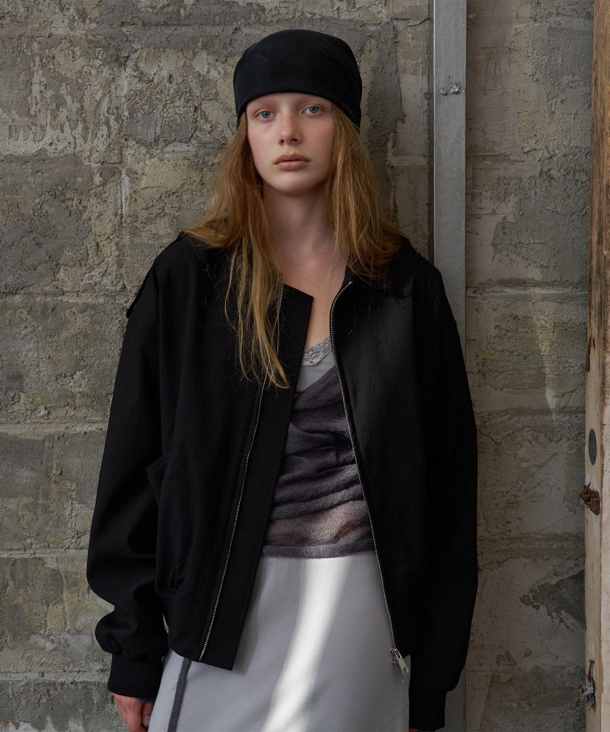 포에토(FOETO) Reck collar blouson - black
