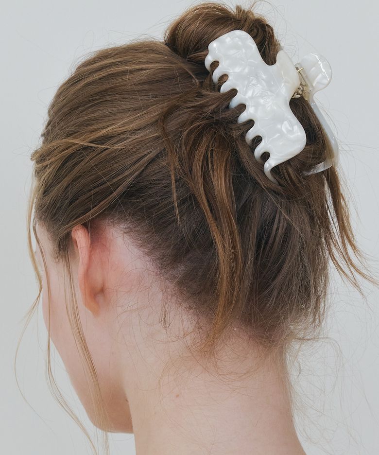 poetic claw clip_2 colors