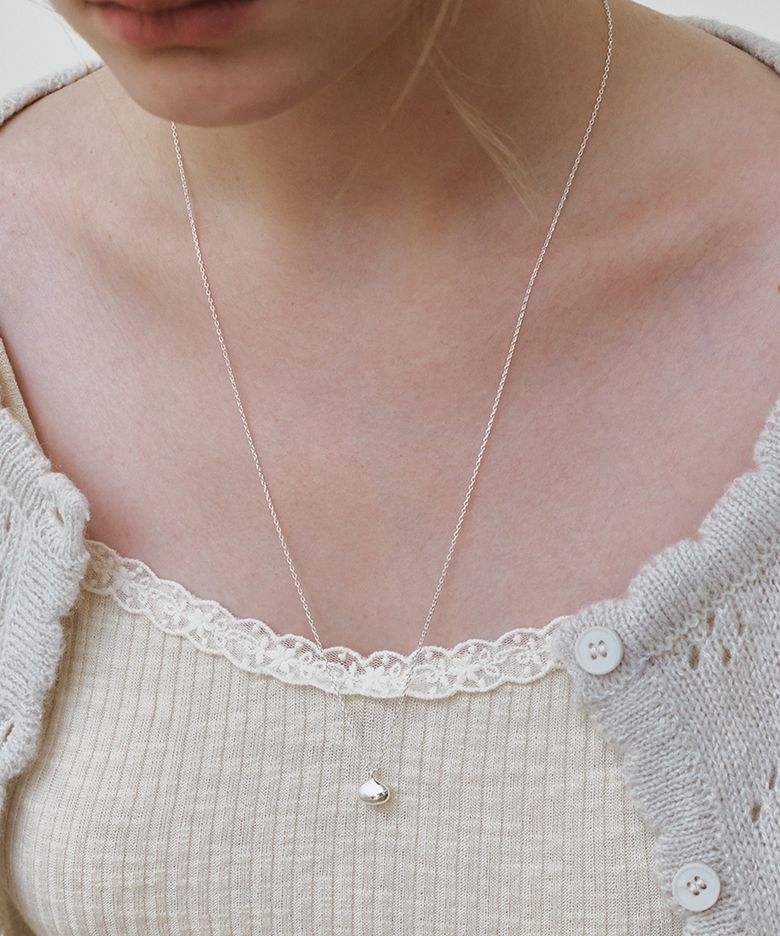 melody drop necklace