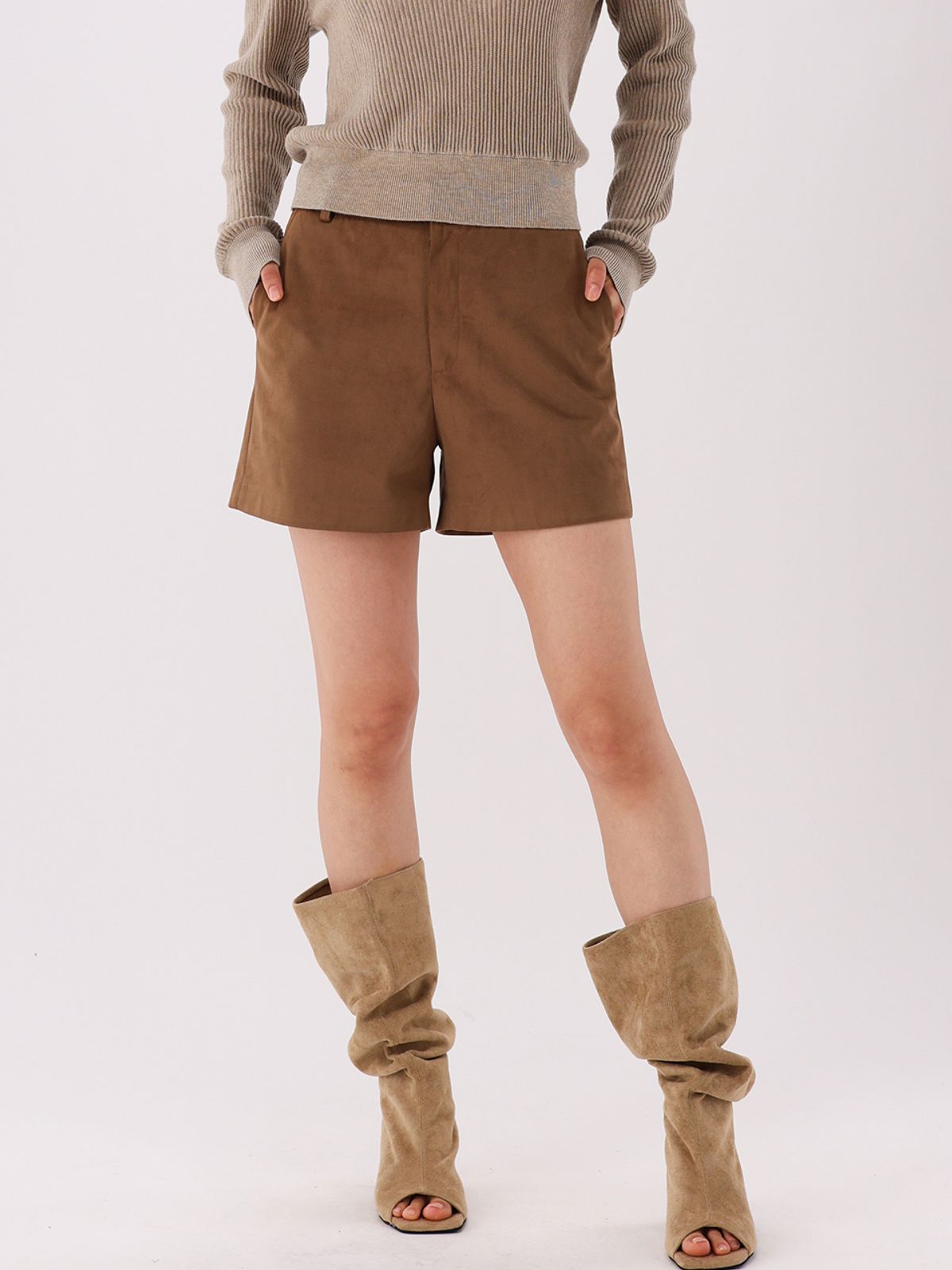 아쿠드(ACUD) Suede Shorts _Carmel