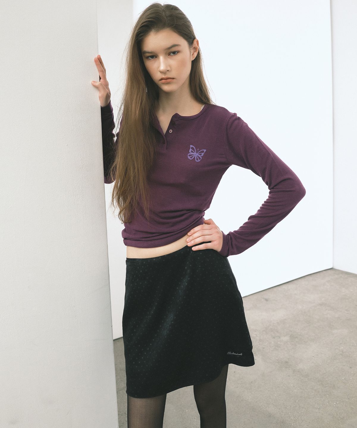 닉앤니콜(NICK&NICOLE) DOT VELVET MINI SKIRT_BLACK