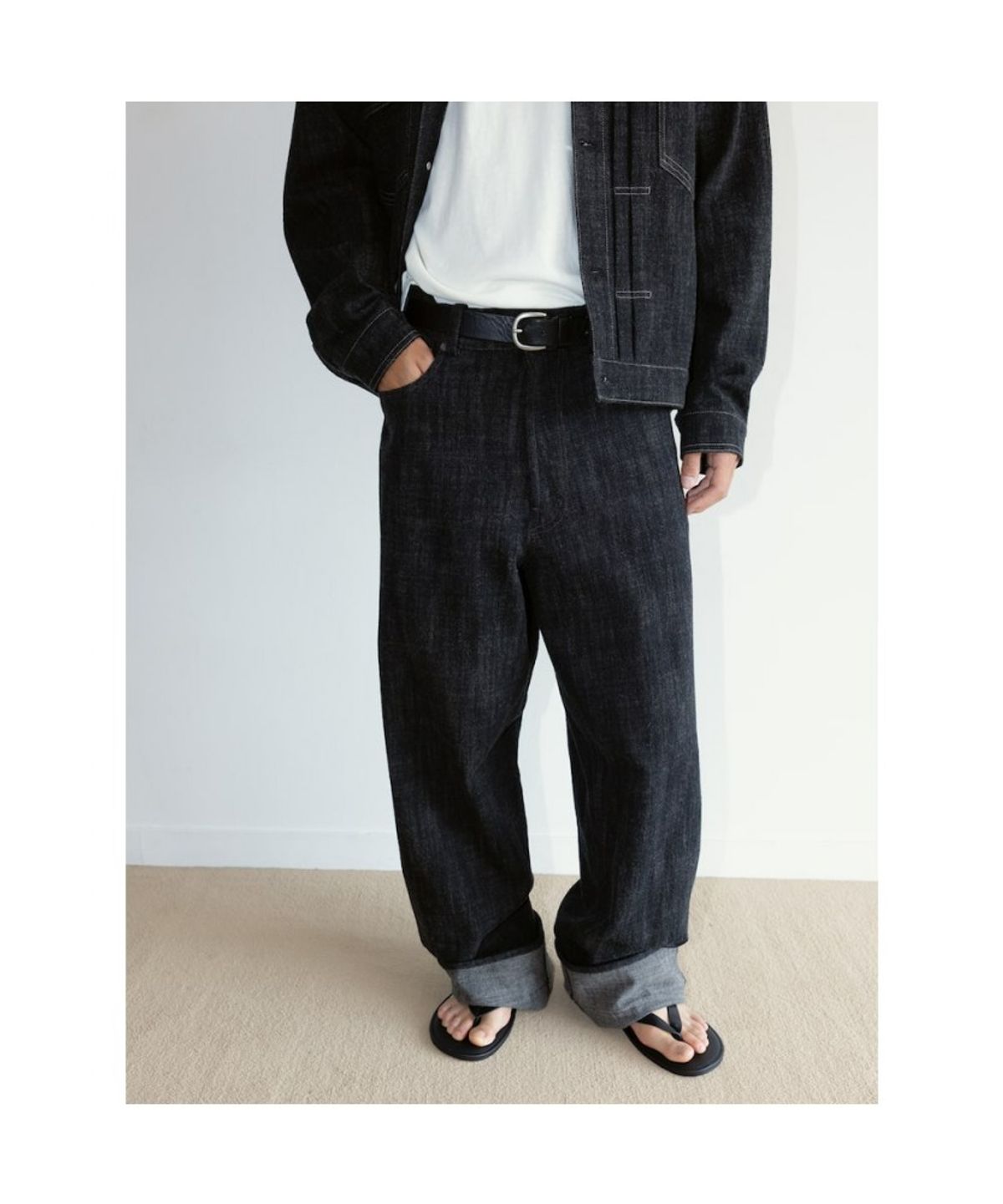 디애퍼처(THE APERTURE) [Unisex] Douglas Straight Pants  Black (TA6721U025)