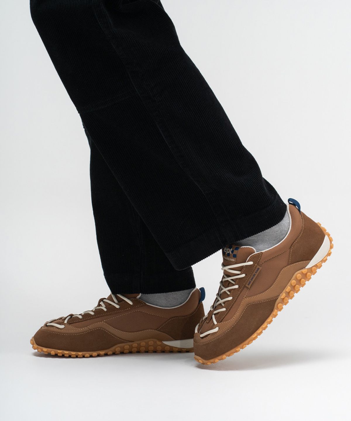 이피티(EPT) CHECKMATE DRIVER_BROWN/NAVY