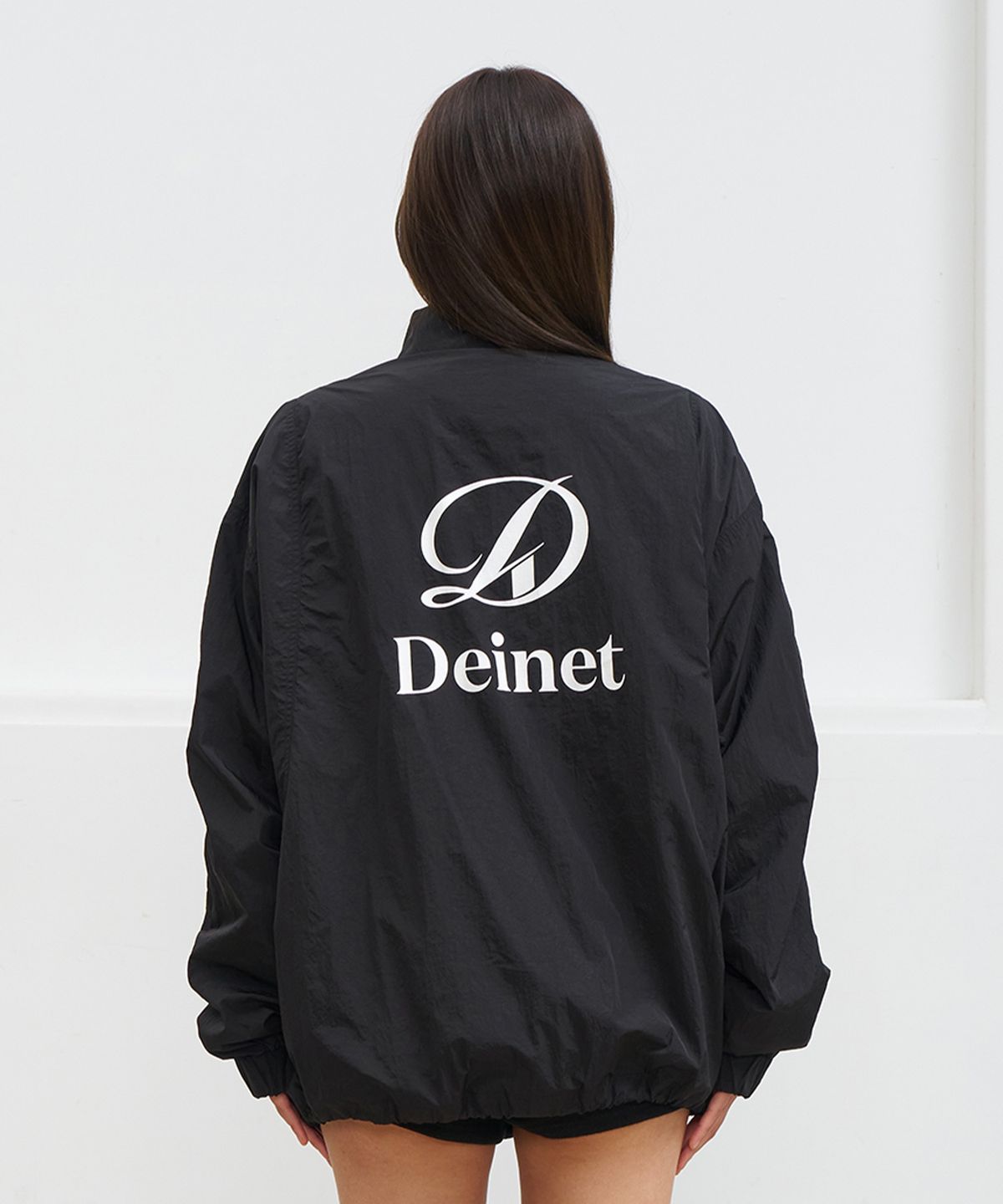 다이닛(DEINET) FUNNEL NECK JACKET IN BLACK
