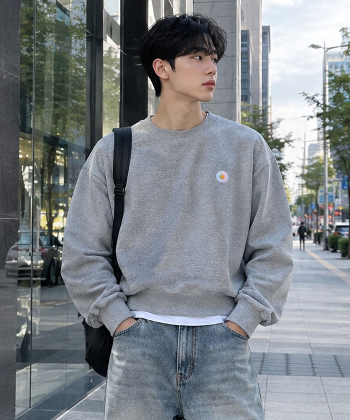 페이드(PEID) PD 스몰데이지 세미크롭 맨투맨 2Color