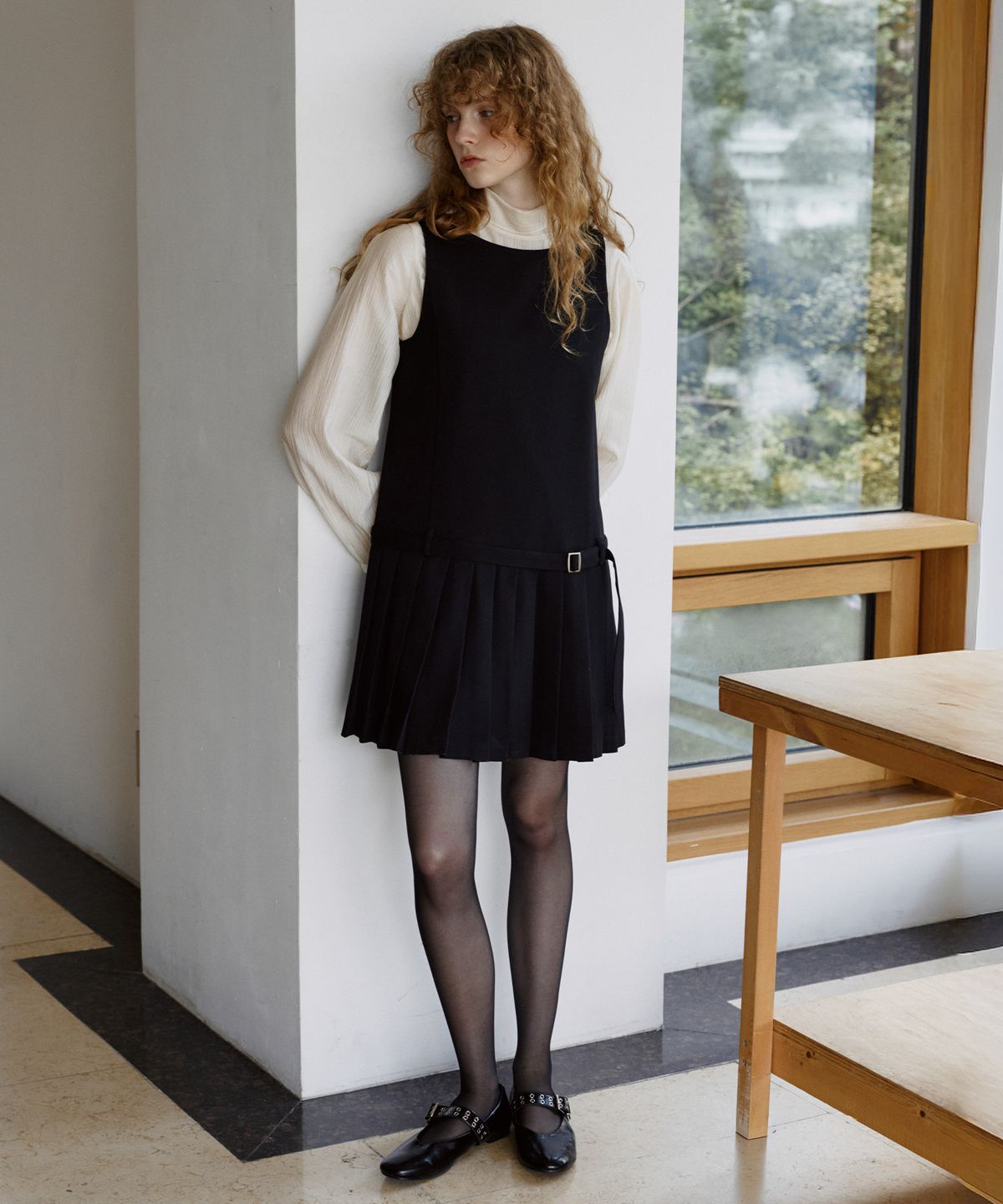 노운베러(KNOWNBETTER) Pleated belt mini ops [KNFW07OPS02]_Black