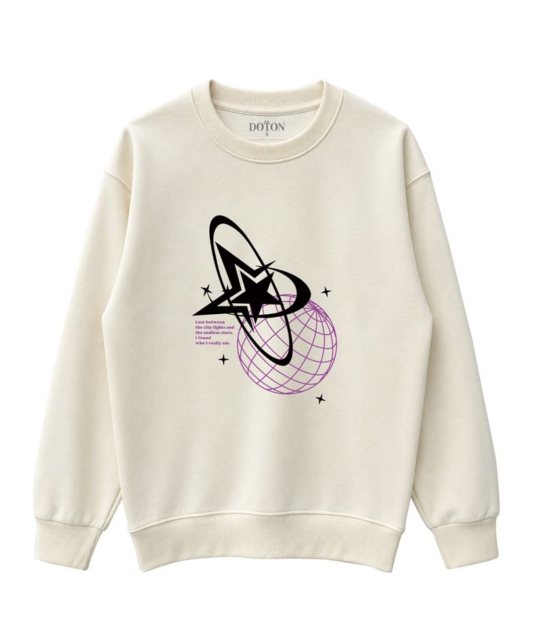 BEYOND STARS SWEATSHIRT (Ivory)