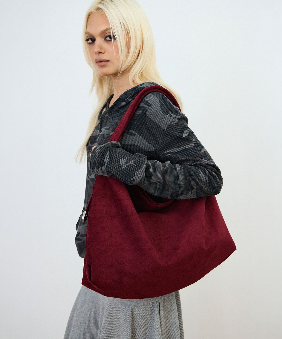 샌드뮤지엄(SAND MUSEUM) CACTUS HOBO BAG [Suede Wine]