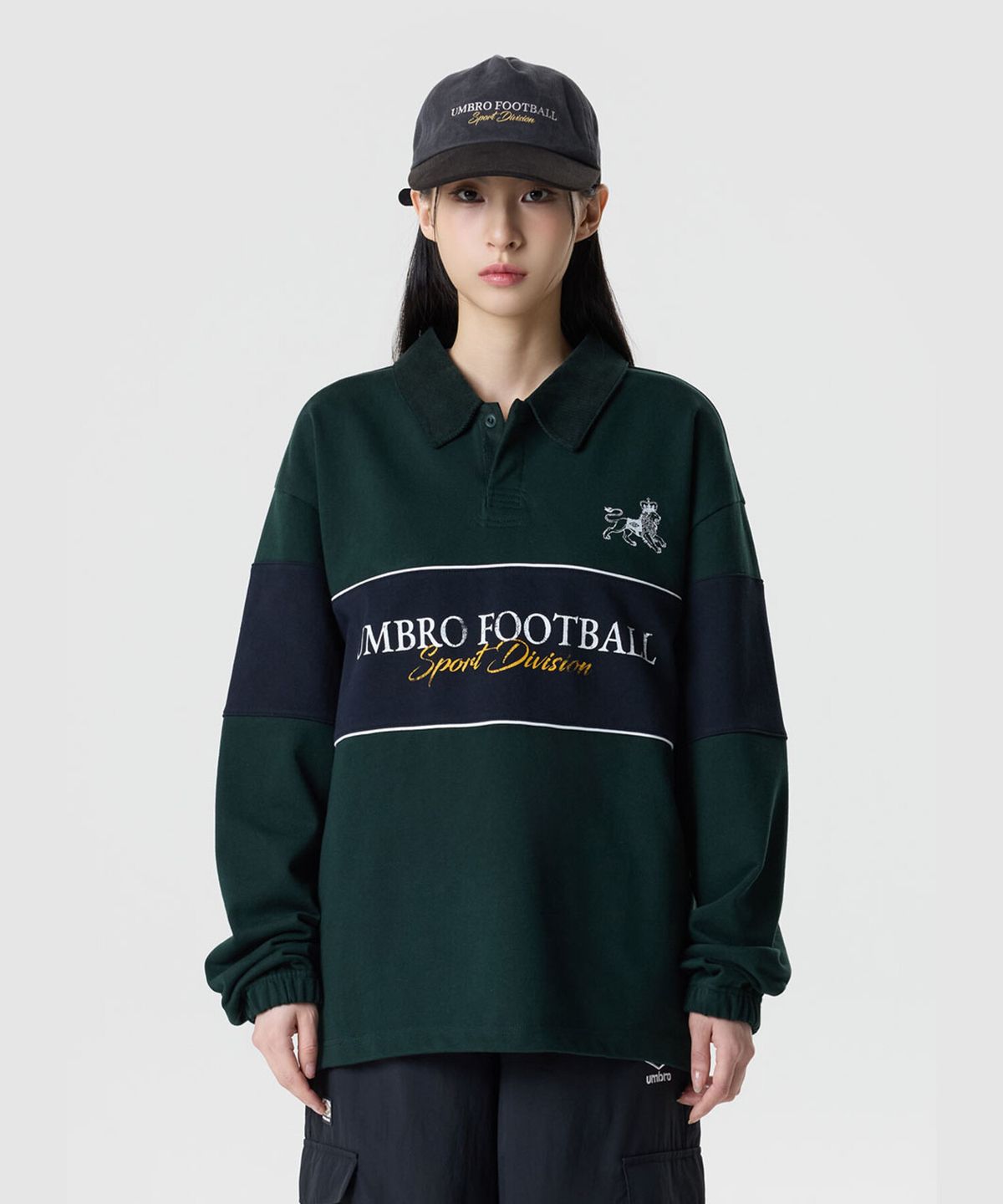 엄브로(UMBRO) 더비클럽 컬러블럭 럭비 맨투맨 그린 UR311CFS92