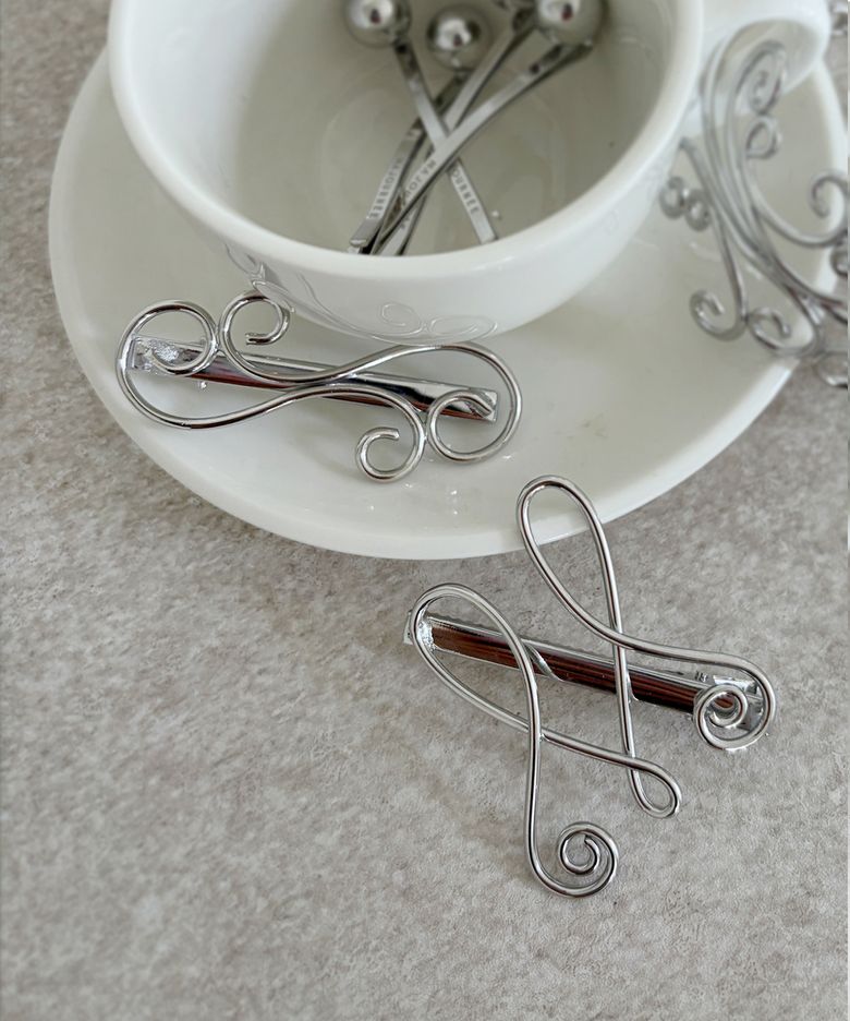 SWIRL HAIR PIN