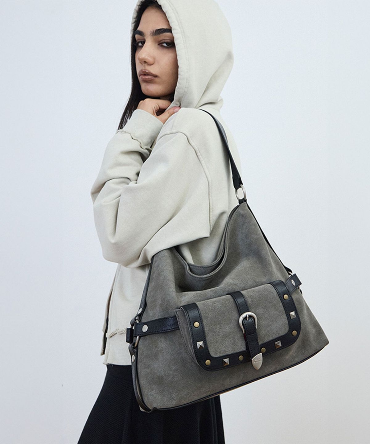 샌드뮤지엄(SAND MUSEUM) PALMA HOBO BAG [Gray]