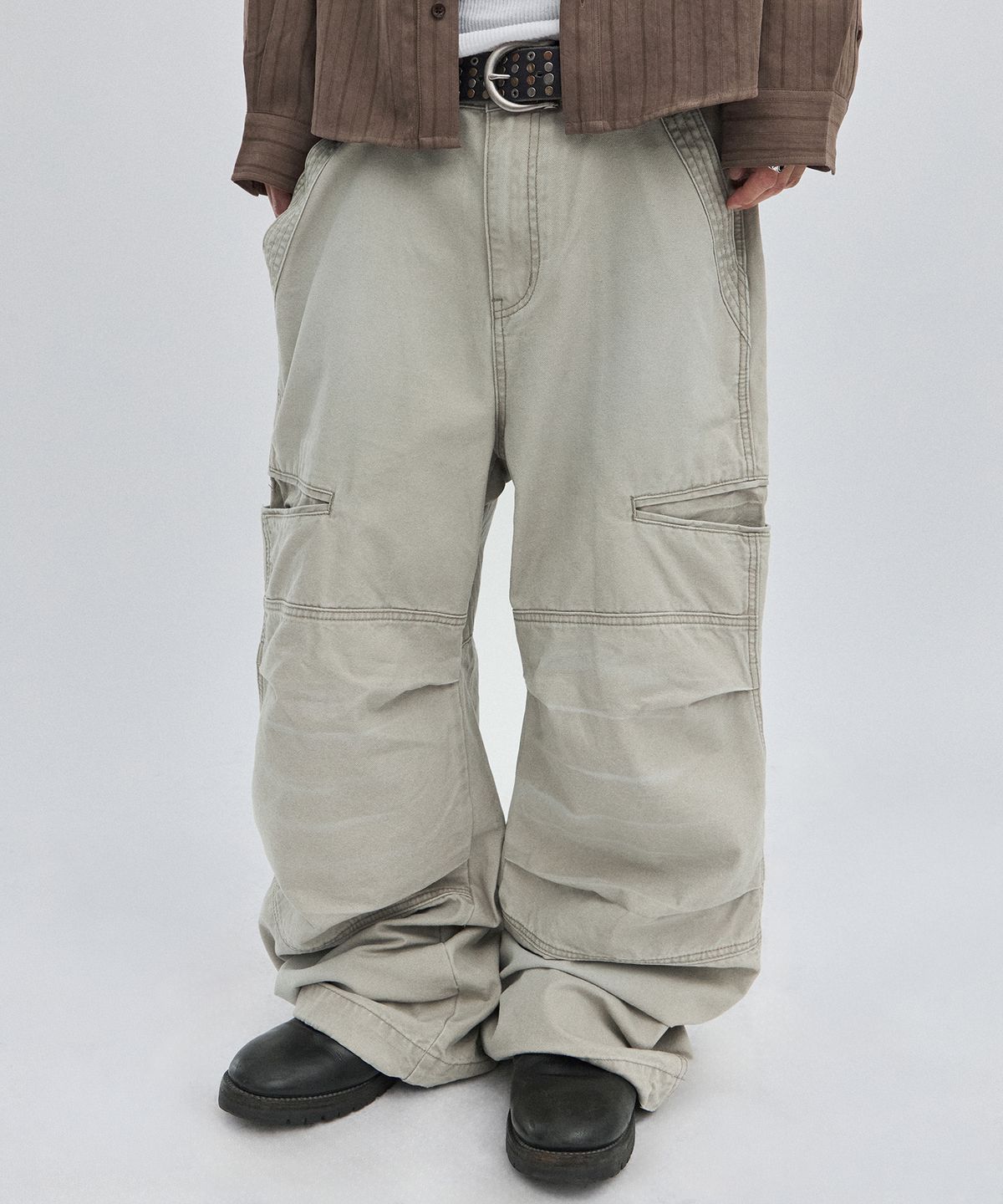 스웨이드(SUADE) UTILITY CARGO PANTS [GRAY]