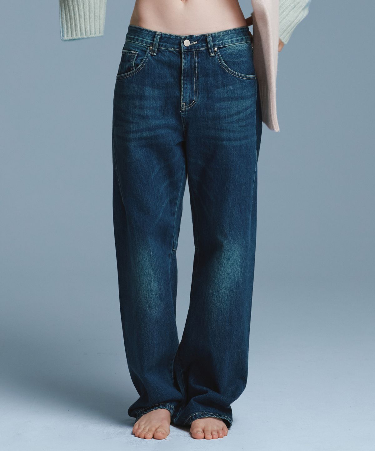 유라고(URAGO) Washed dart curved jean_Dark blue