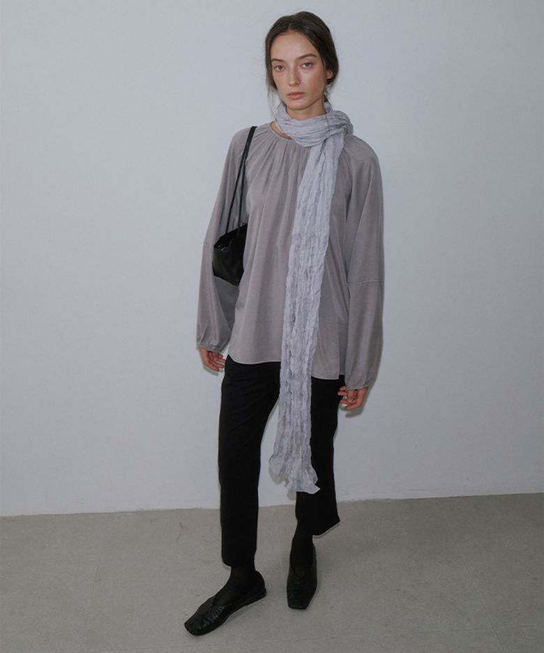 Zue Crinkle Muffler (Light Gray)