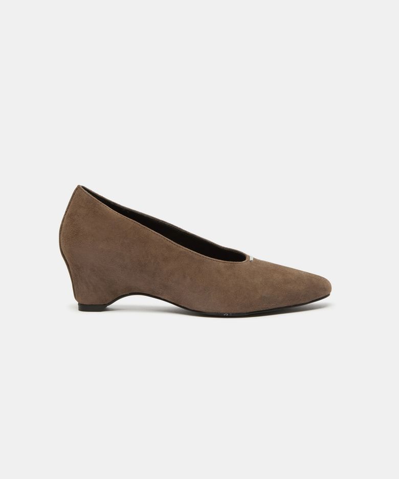 Point wedge pumps(brown)_DG1BA26505BRN