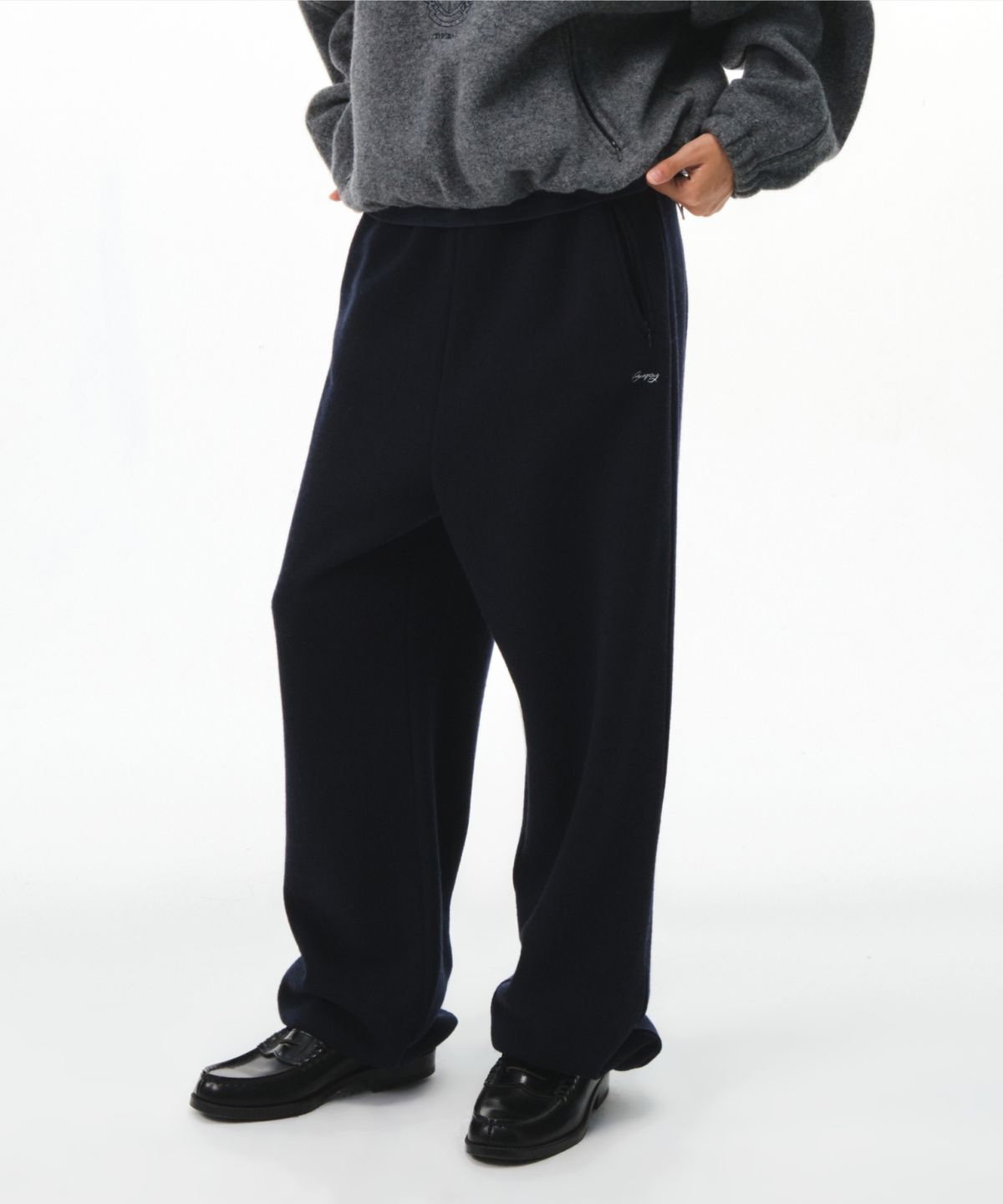 그로브(GROVE) PARKER JOGGER PANTS (NAVY)