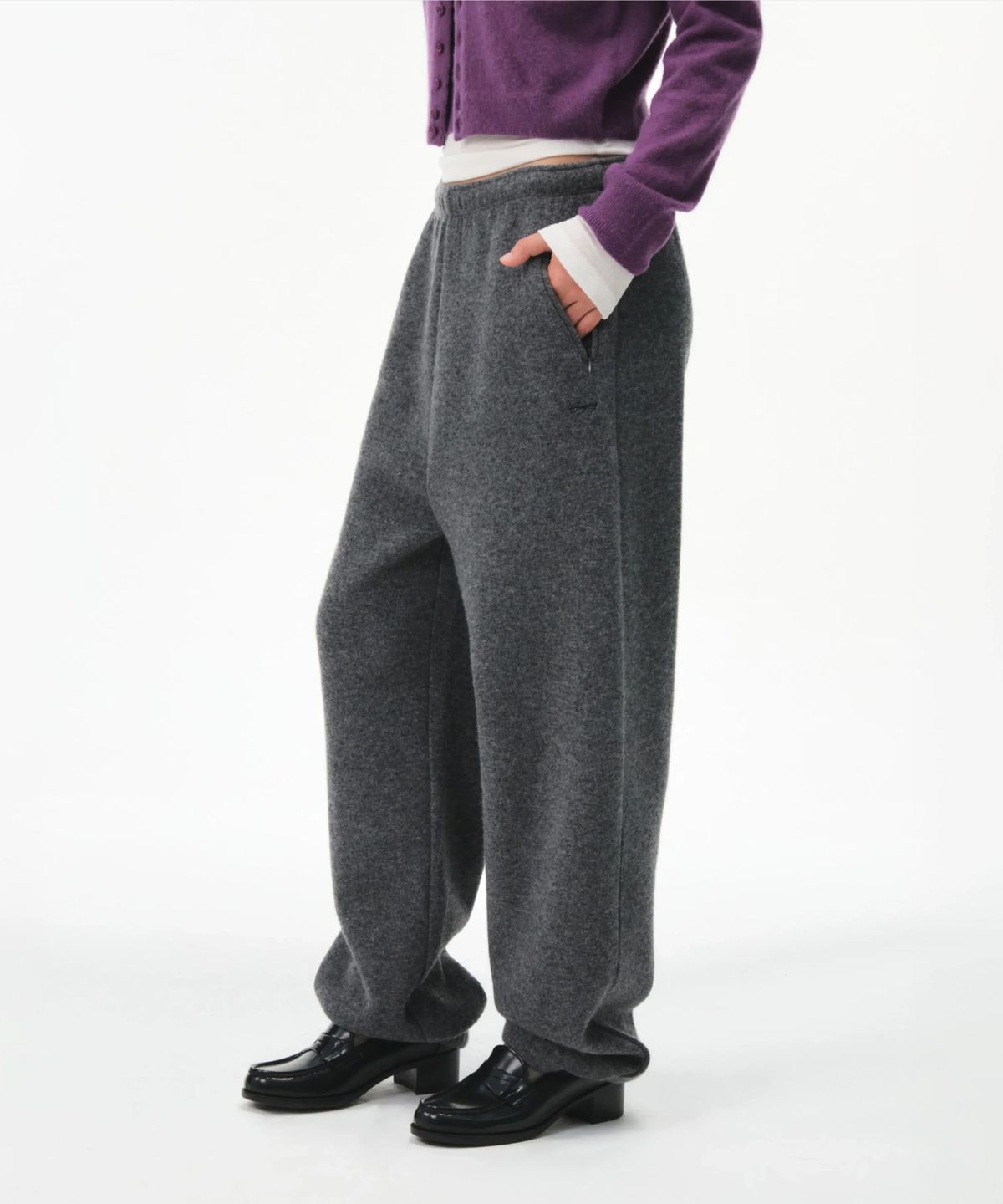 그로브(GROVE) PARKER JOGGER PANTS (CHARCOAL)