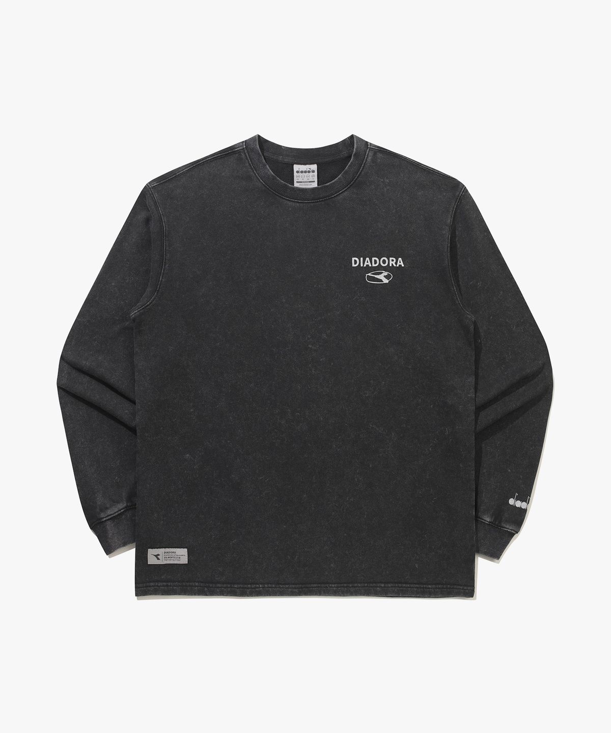 디아도라(diadora) 피그먼트 워싱 맨투맨 BLACK