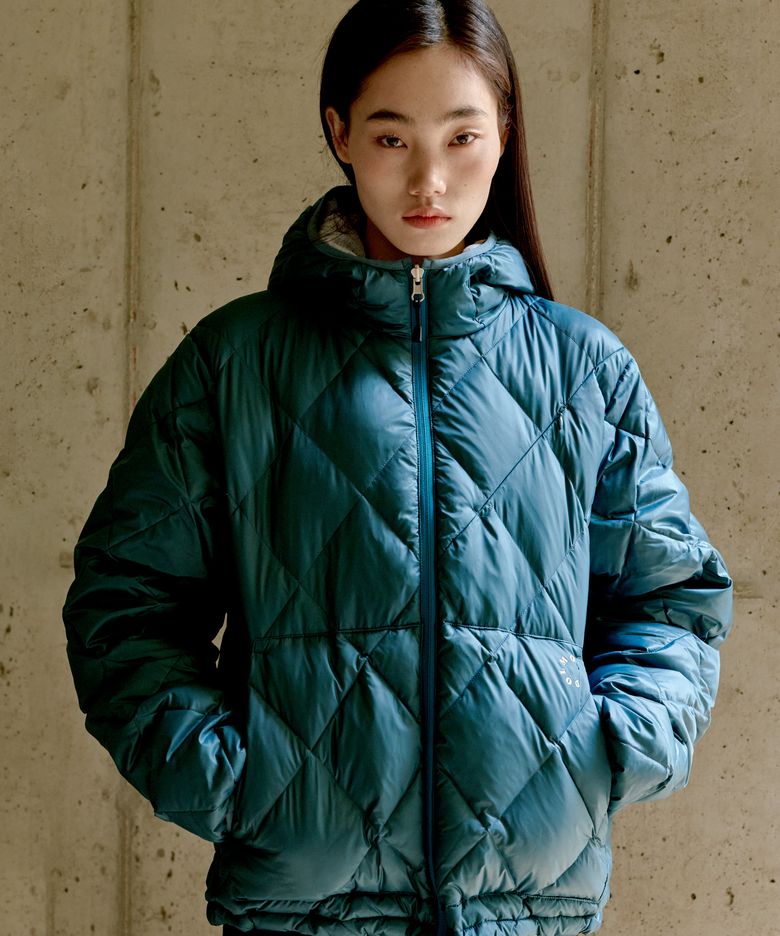 리버시블 덕 다운 다이아 퀼팅 경량 패딩 블루 MDJP028BLUE