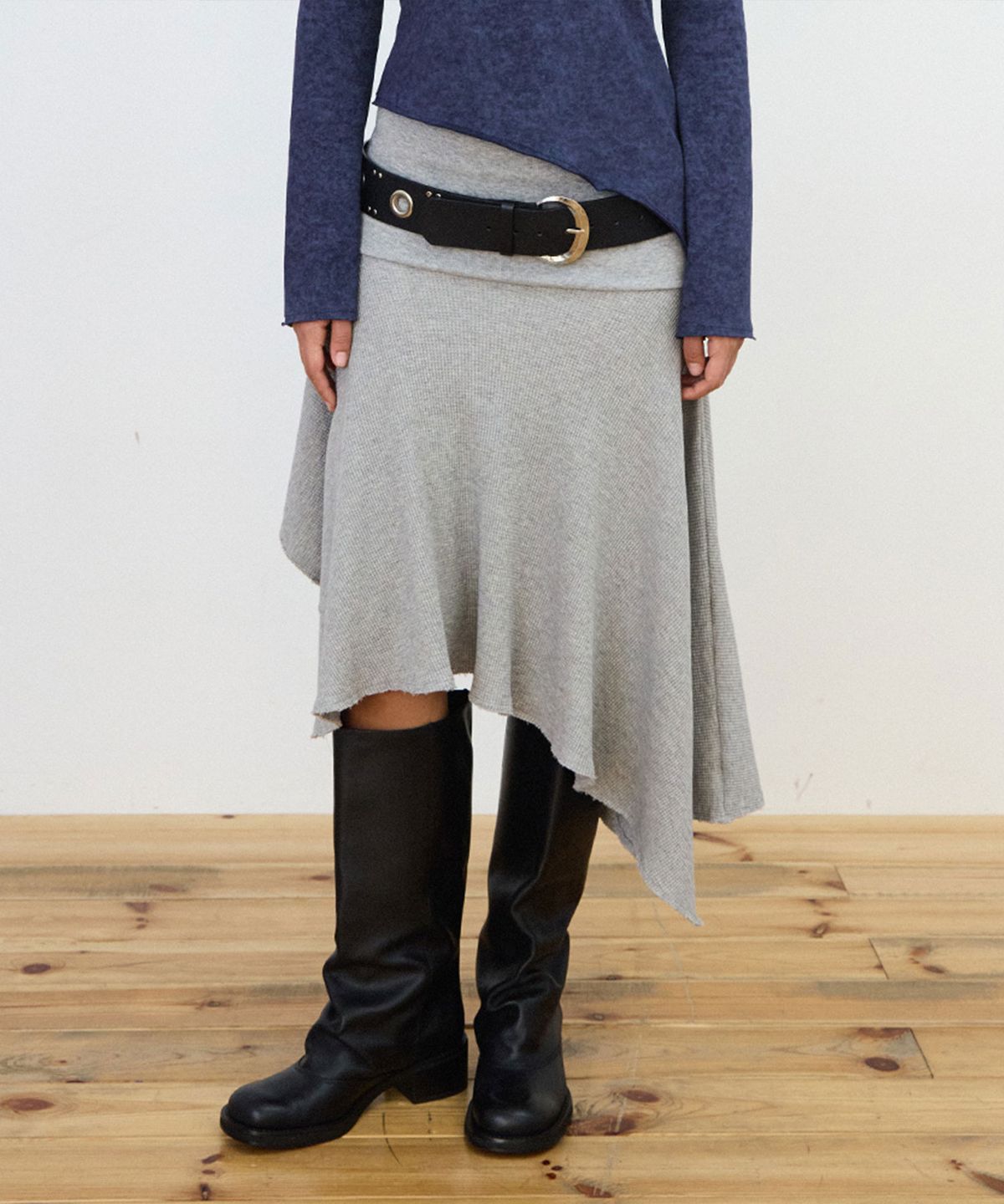 샌드뮤지엄(SAND MUSEUM) FOLDED WAFFLE LAYERED SKIRT [Gray]