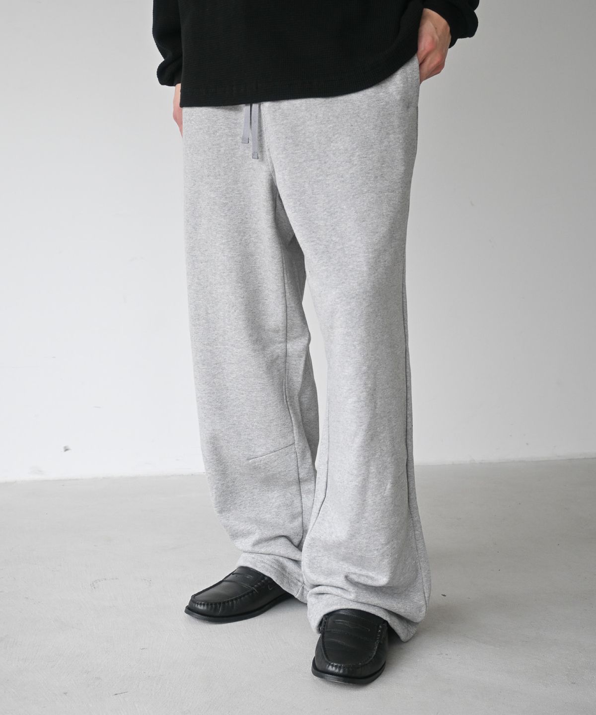 하프시코드(HARPSICHORD) Garden Sweat Pants Melange