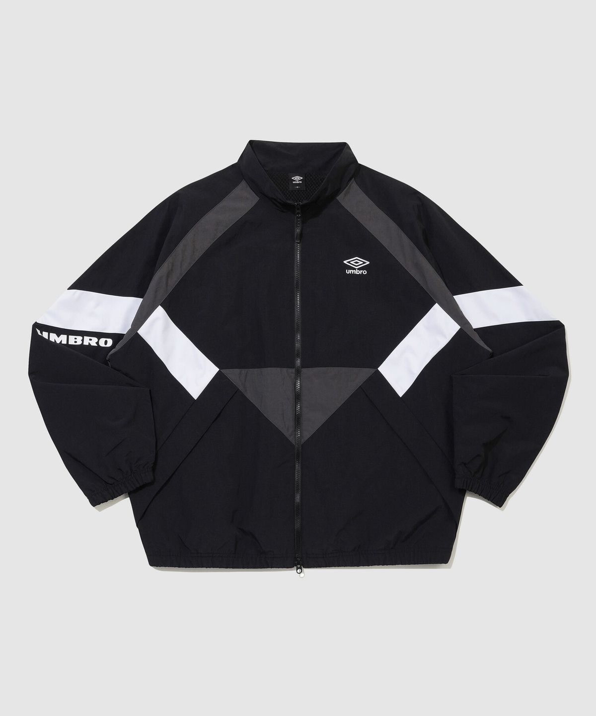엄브로(UMBRO) 팝러쉬 스탠넥 바람막이 자켓 블랙 UR324CJK96
